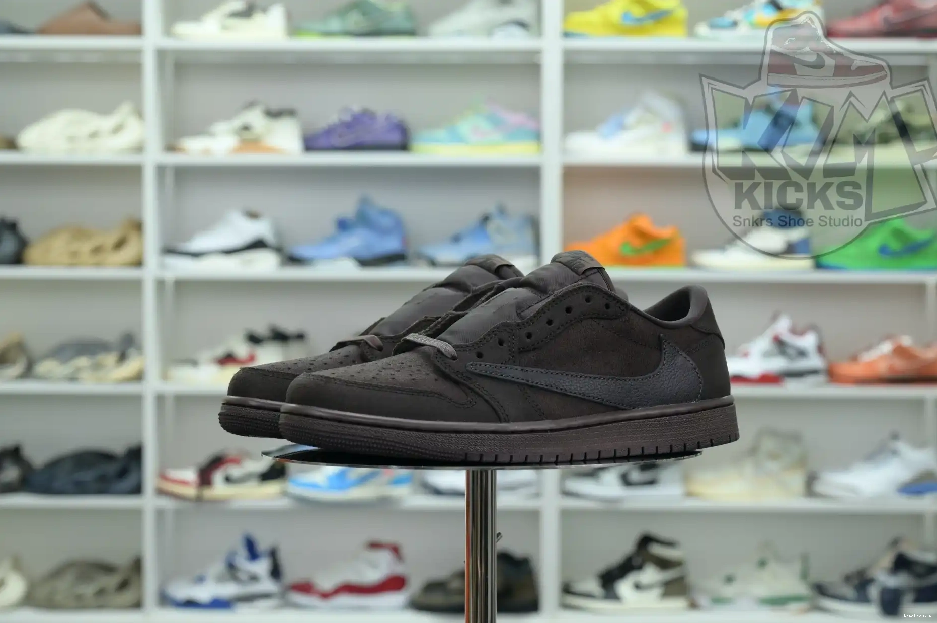 Air Brown” x Travis OG“Velvet Low Jordan Scott Kimikick Jordan 1 0619